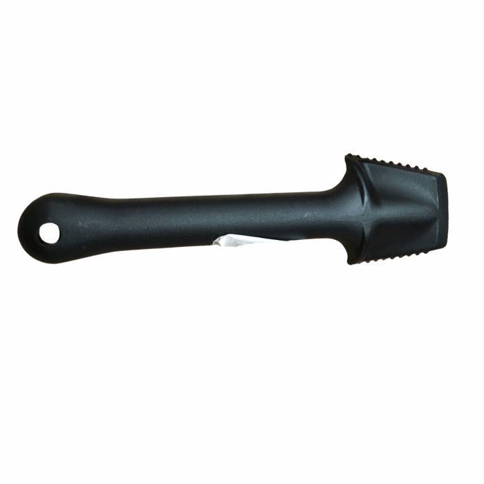 Challenge Black Plastic Fish Scaler