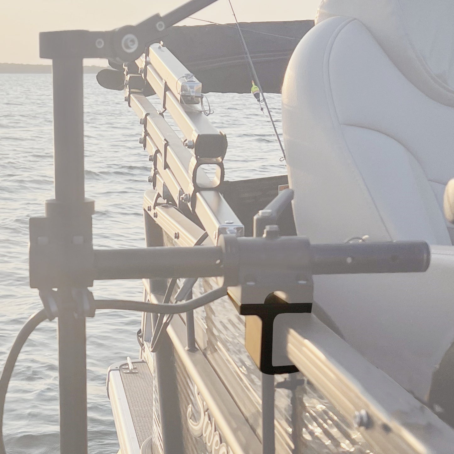 Brew City Pontoon Mount Square Rail - #3000