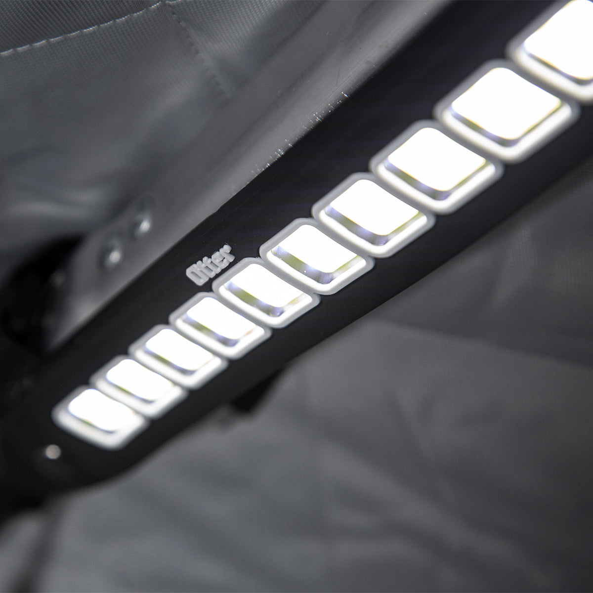 Otter Portable LED Light Kit